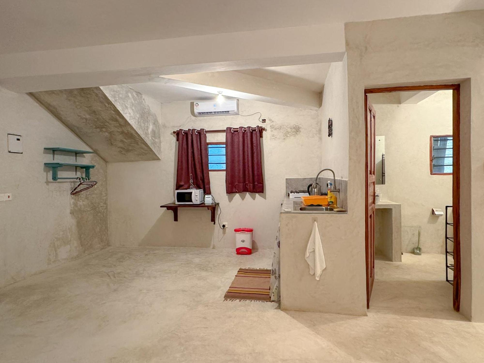 Kaleb'S Beachfront Serviced Studio Apartments Malindi Ngoại thất bức ảnh