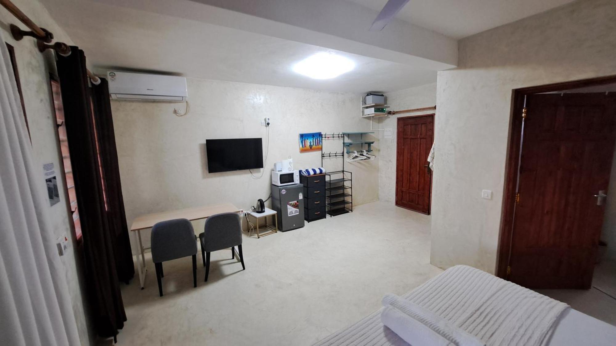 Kaleb'S Beachfront Serviced Studio Apartments Malindi Ngoại thất bức ảnh