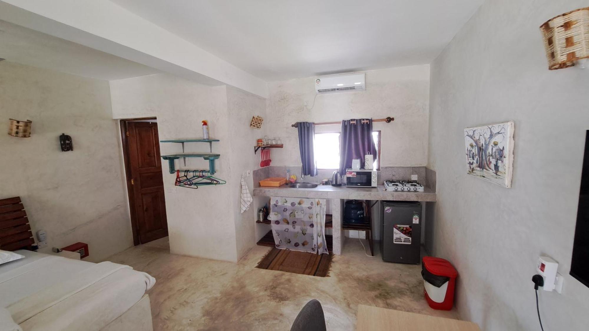 Kaleb'S Beachfront Serviced Studio Apartments Malindi Ngoại thất bức ảnh